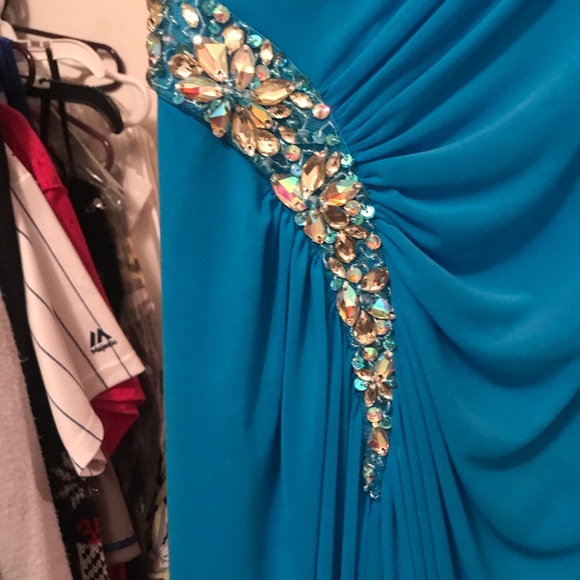 Prom dress - Picture 8 of 8